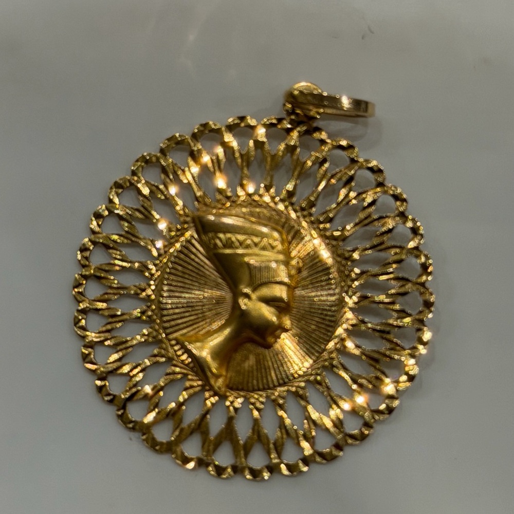 vintage 14k Egyptian pharaoh pendant